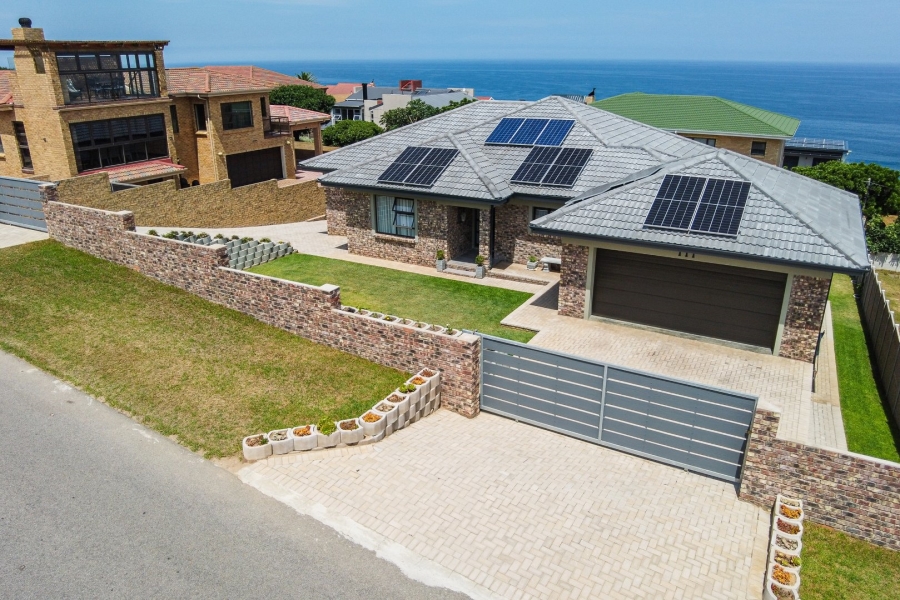 5 Bedroom Property for Sale in Dana Bay Western Cape